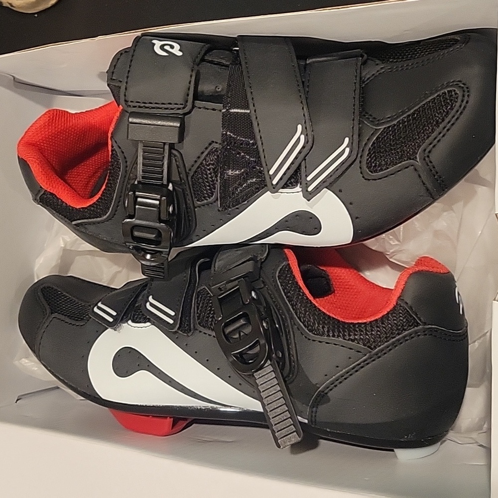 Peloton cycling shoes women size 9